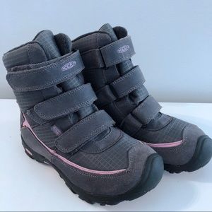Keen Little Girl's Trezzo Winter boots size 2